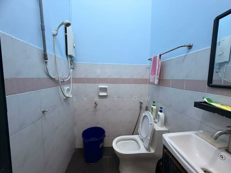 Rumah Teres 1 Tingkat untuk Dijual di Taman Nusa Bestari 2 (Iskandar Puteri (Nusajaya)) - Eva Siow - Bathroom - PropertyGuru.com.my