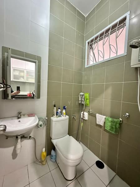 2-storey Terraced House for Sale in Setia Tropika (Johor Bahru) - See Yin . - Bathroom - PropertyGuru.com.my