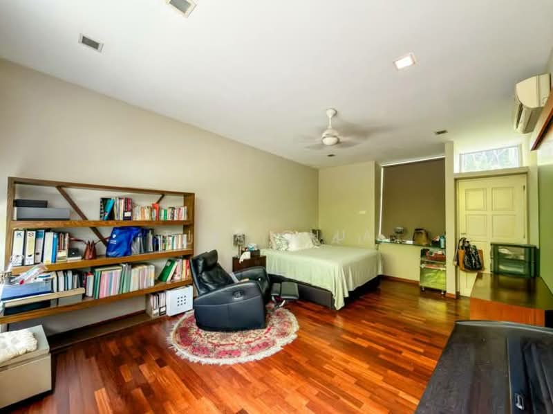 Bungalow for Sale in Sungai Buloh (Selangor) - Tina Chua - Bedroom - PropertyGuru.com.my