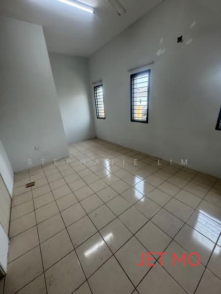 2-storey Terraced House for Rent in Kampung Jawa (Klang) - Stephanie Lim - Interior - PropertyGuru.com.my