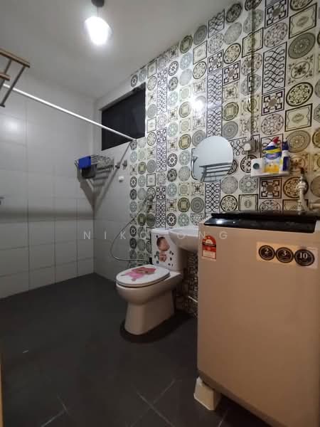 Servis Apartment untuk Disewa di Ramada Meridin - Niko Ong - Bathroom - PropertyGuru.com.my
