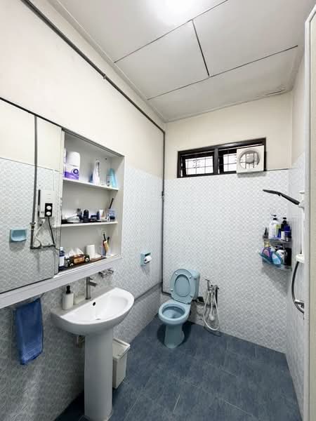Rumah Berkembar untuk Dijual di Taman Tasek (Johor Bahru) - Yik Tat - PropertyGuru.com.my