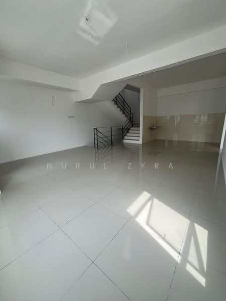 Rumah Bandar untuk Disewa di Taman Akasia (Semenyih) - Nurul Zyra - Interior - PropertyGuru.com.my