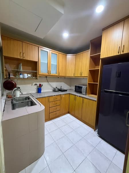 Apartment for Sale at Bistari Impian Apartment - Leon Ng - Kitchen - PropertyGuru.com.my