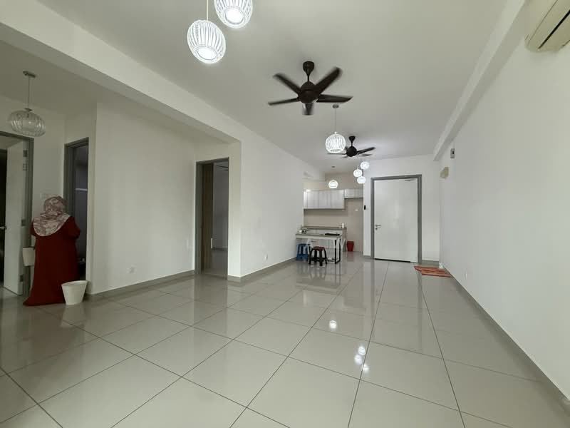 Kondominium untuk Disewa di Rafflesia - Liza Awi - Living Room - PropertyGuru.com.my
