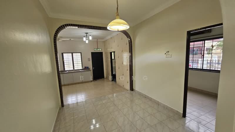 Rumah Banglo untuk Dijual di Taman Sin Hoe (Bukit Baru) - BL Bong - Kitchen - PropertyGuru.com.my