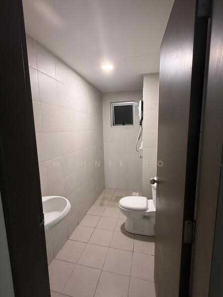 Kondominium untuk Dijual di Residensi KepongMas - Wennie Ho - Bathroom - PropertyGuru.com.my