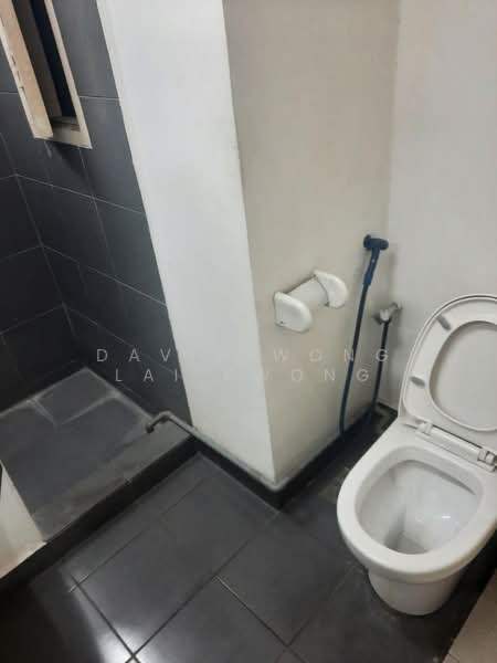Pejabat untuk Dijual di KLCC (KL City Centre) - David Wong Lai Kwong - Bathroom - PropertyGuru.com.my