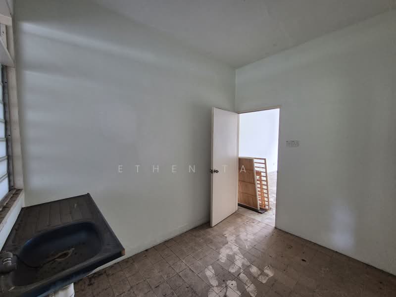 Condominium for Sale at Bukit Awana Condominium - Ethen Tan - Interior - PropertyGuru.com.my