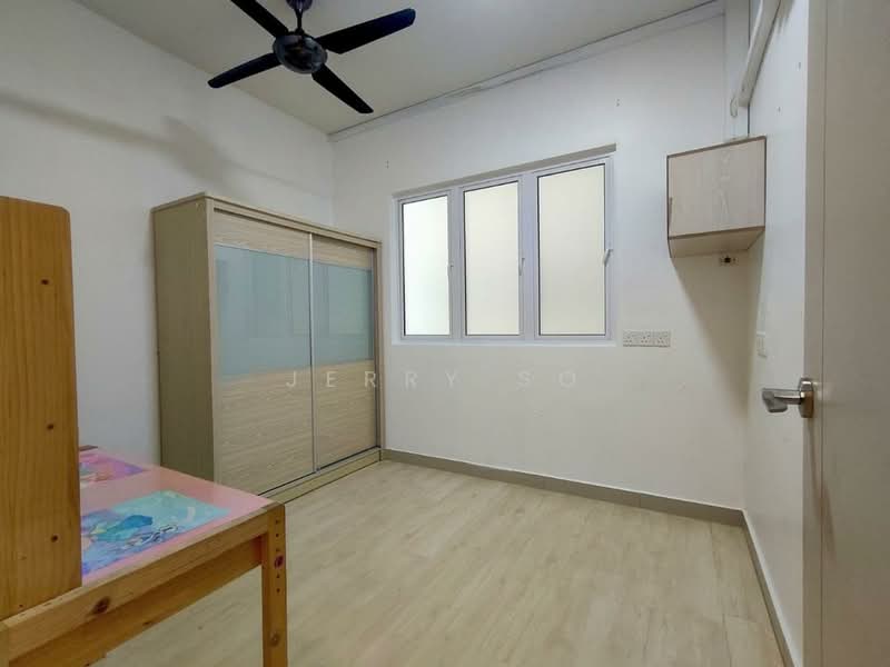 Kondominium untuk Dijual di Gardens Ville - Jerry So - Bedroom - PropertyGuru.com.my