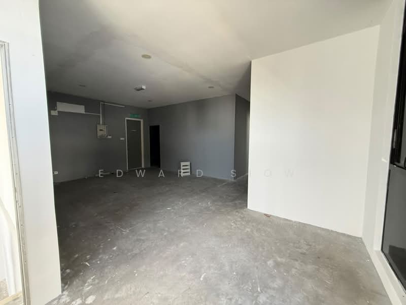 Factory for Rent in Eco Business Park 1 (Johor Bahru) - Edward Siow - Interior - PropertyGuru.com.my