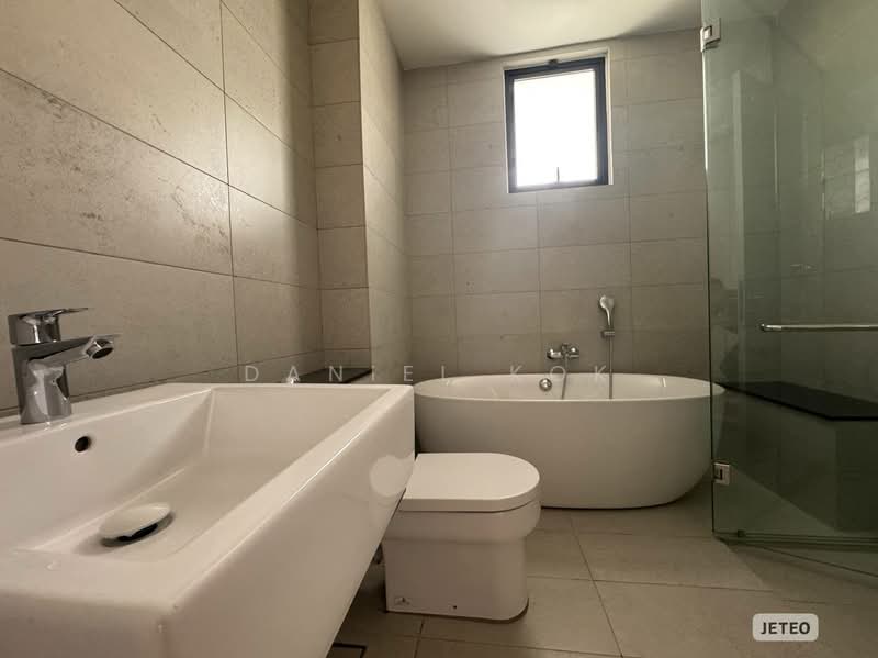 Semi-Detached House for Sale in Setia Eco Park (Setia Alam) - Daniel Kok - Bathroom - PropertyGuru.com.my