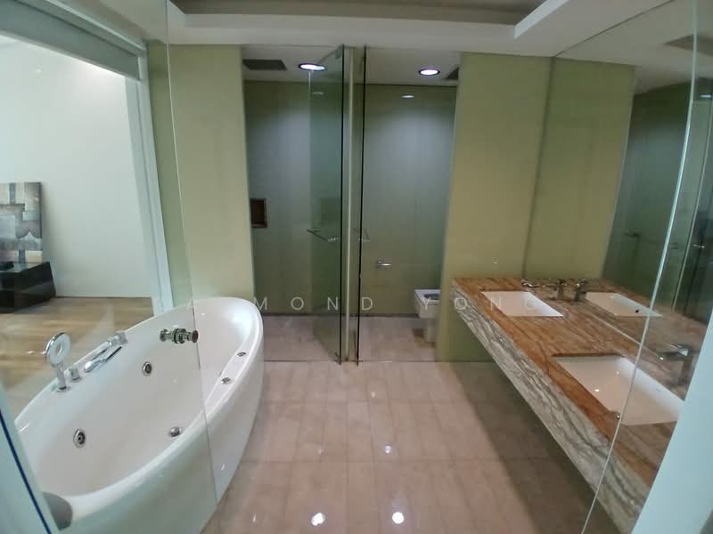 Servis Apartment untuk Disewa di Quadro Residences - Raymond Yong - Bathroom - PropertyGuru.com.my