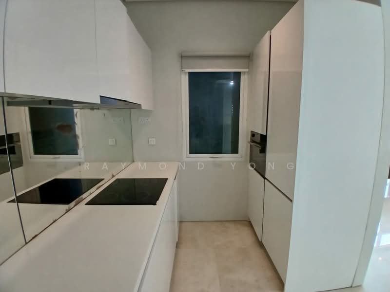 Servis Apartment untuk Disewa di Quadro Residences - Raymond Yong - Kitchen - PropertyGuru.com.my