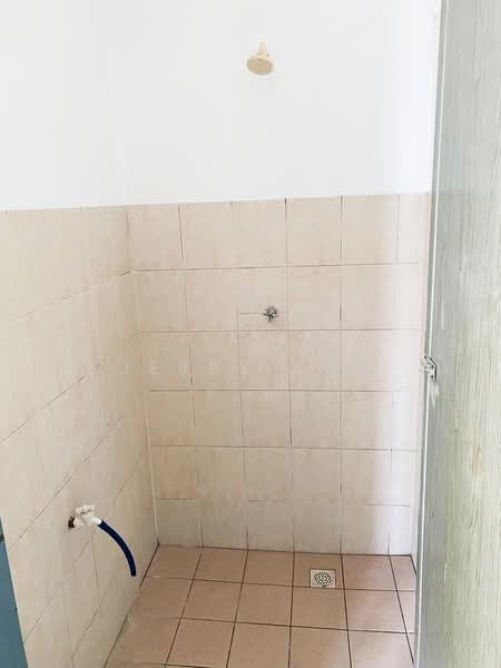 Apartment for Rent at Sri Saujana - Jerry Tan - Bathroom - PropertyGuru.com.my