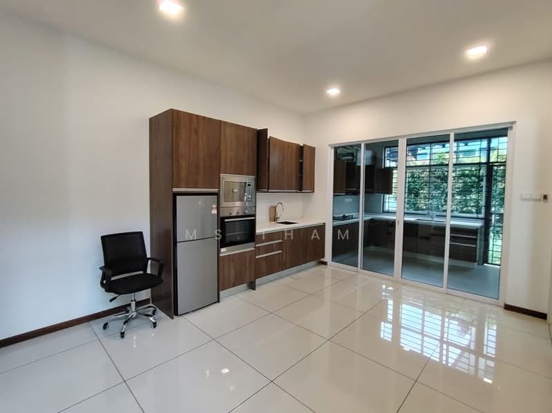 Semi-Detached House for Rent in Senibong (Permas Jaya) - Ms Tham - PropertyGuru.com.my