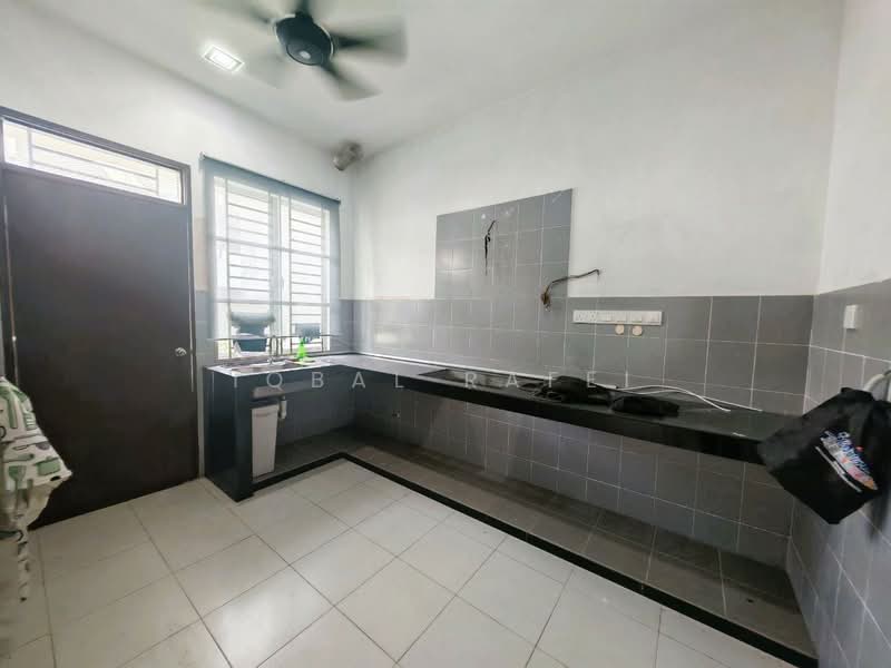 2-storey Terraced House for Sale in Bandar Teknologi Kajang (Kajang) - Iqbal Rafei - Kitchen - PropertyGuru.com.my
