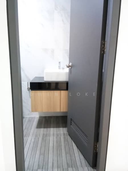 Service Residence for Rent at Emporis - Owen Loke - Bathroom - PropertyGuru.com.my