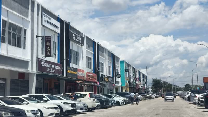 Shop / Office for Sale in Bandar Indahpura (Kulai) - May Chong - Exterior - PropertyGuru.com.my