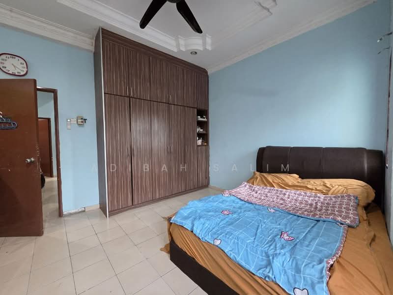 2-storey Terraced House for Sale in Taman Puncak Saujana (Kajang) - Adibah Salim - Bedroom - PropertyGuru.com.my