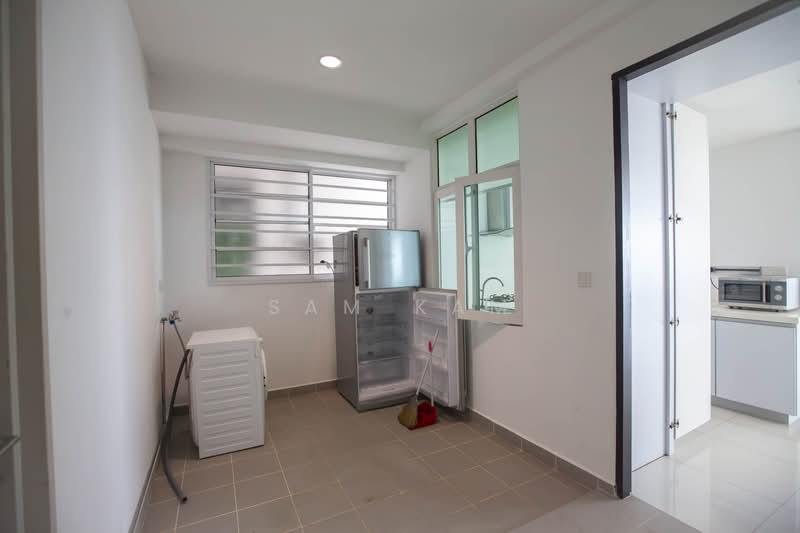 Kondominium untuk Dijual di Gurney Paragon - Sam Kam - Kitchen - PropertyGuru.com.my