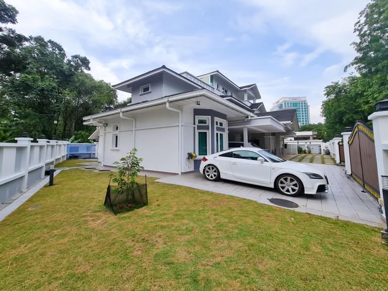 Rumah Banglo untuk Dijual di Seksyen 10 (Shah Alam) - Sa'a Nordin - Exterior - PropertyGuru.com.my