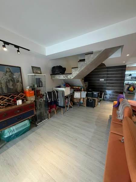 2-storey Terraced House for Sale in Taman Puncak Jalil (Seri Kembangan) - Joyce Kok - Living Room - PropertyGuru.com.my