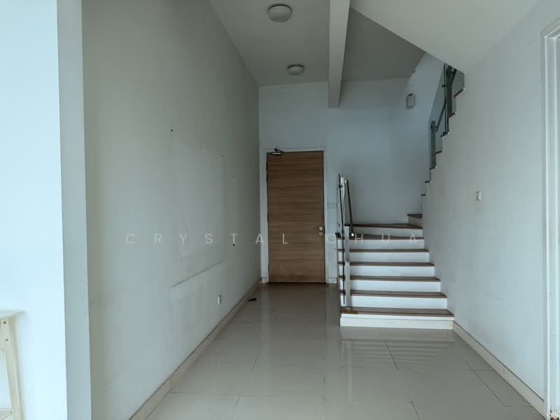 3.5-storey Terraced House for Sale in Taman Segambut (Jalan Kuching) - Crystal Chua - Entrance - PropertyGuru.com.my