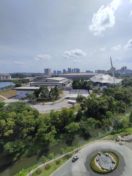 Kondominium untuk Disewa di Parkhill Residence - Jason Toh - Exterior - PropertyGuru.com.my