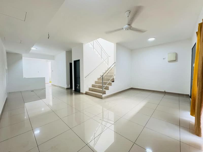 2-storey Terraced House for Sale in Bandar Tasik Puteri (Rawang) - Amzar Faiz - PropertyGuru.com.my