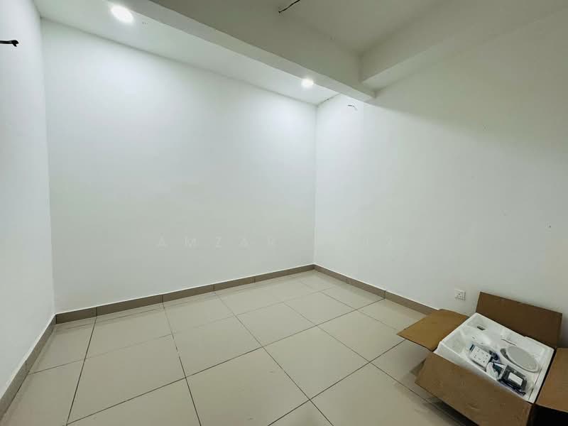 2-storey Terraced House for Sale in Bandar Tasik Puteri (Rawang) - Amzar Faiz - PropertyGuru.com.my