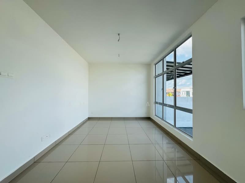 2-storey Terraced House for Sale in Bandar Tasik Puteri (Rawang) - Amzar Faiz - PropertyGuru.com.my