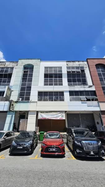 Shop / Office for Sale in Batu Caves (Selangor) - Rohana Ishak - PropertyGuru.com.my