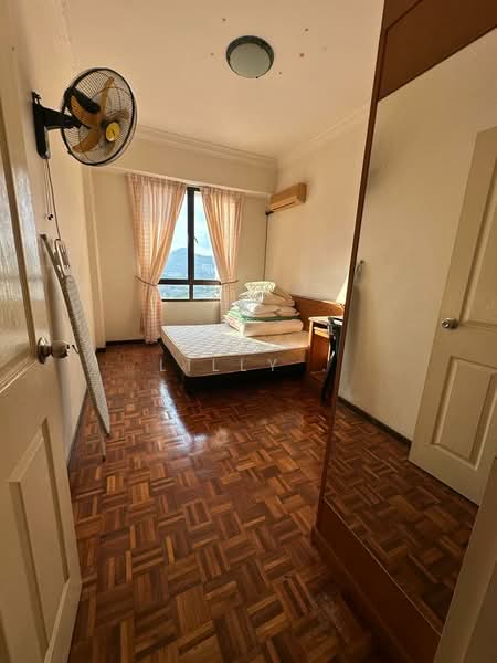 Condominium for Sale at Grand View - Lilly . - Bedroom - PropertyGuru.com.my