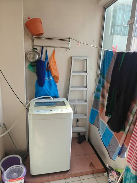 Servis Apartment untuk Disewa di Millennium Place @ Millennium Square - Michael Lee - Balcony - PropertyGuru.com.my