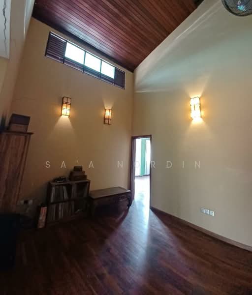 Bungalow for Sale in Seksyen 11 (Shah Alam) - Sa'a Nordin - Living Room - PropertyGuru.com.my
