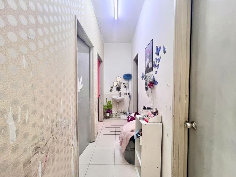 Apartment for Sale at Baiduri Court Apartment - Amzar Faiz - PropertyGuru.com.my