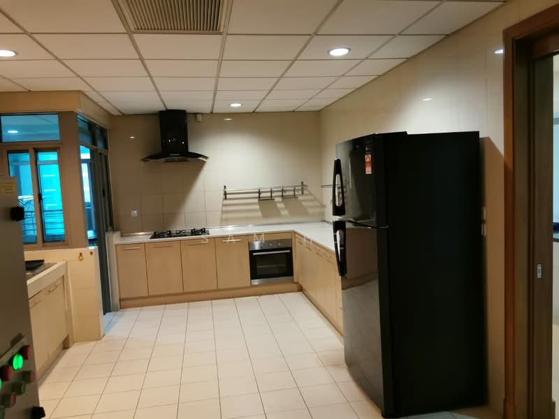 Condominium for Sale at 10 Mont Kiara @ MK10 - Sam Ho - Kitchen - PropertyGuru.com.my