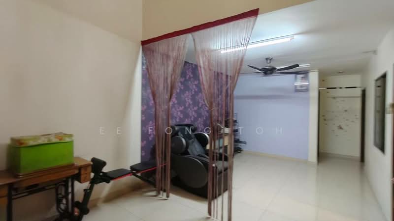 2-storey Terraced House for Sale in Taman Molek (Johor Bahru) - Ee Fong Toh - PropertyGuru.com.my