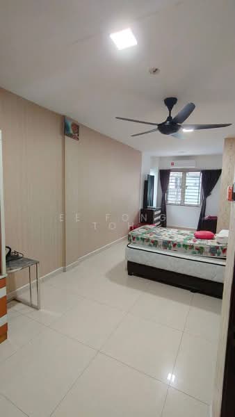 2-storey Terraced House for Sale in Taman Molek (Johor Bahru) - Ee Fong Toh - PropertyGuru.com.my