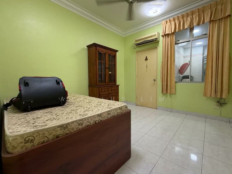 Rumah Teres 2.5-Tingkat untuk Disewa di Taman Perling (Perling) - Alexius Lim - Bedroom - PropertyGuru.com.my
