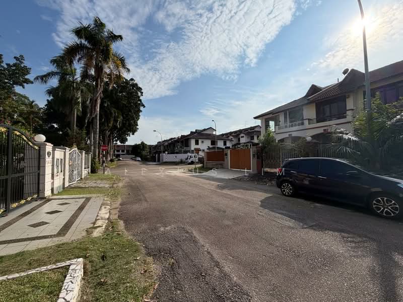 Rumah Teres 2.5-Tingkat untuk Disewa di Taman Perling (Perling) - Alexius Lim - Exterior - PropertyGuru.com.my