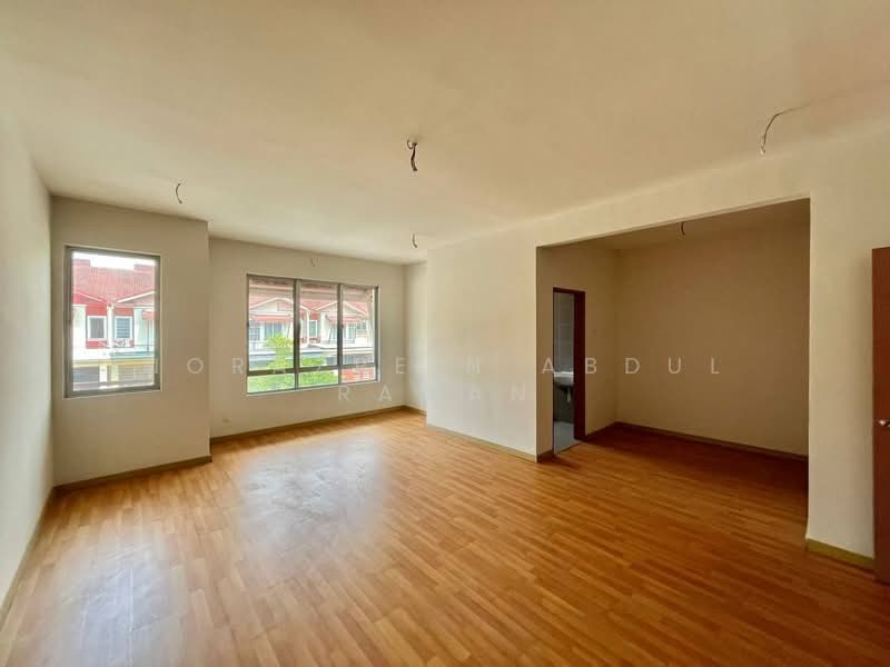 Rumah Teres 2 Tingkat untuk Dijual di Denai Alam (Shah Alam) - Norazrein Abdul Raman - Living Room - PropertyGuru.com.my