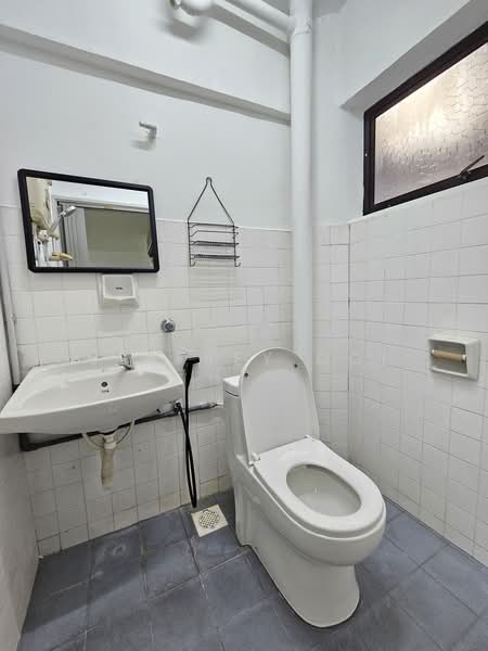 Apartment for Sale at Grandeur Tower - Jeffrey Ooi - Bathroom - PropertyGuru.com.my