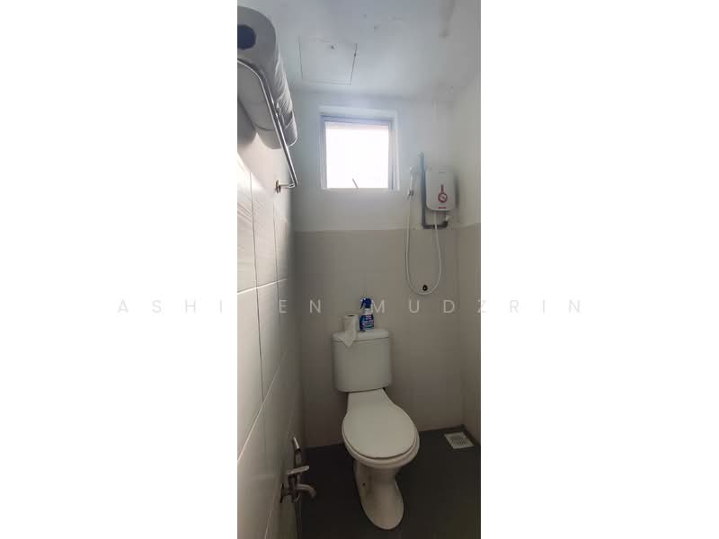 Pangsapuri untuk Disewa di Suria Apartment - Ashiken Mudzrin - PropertyGuru.com.my