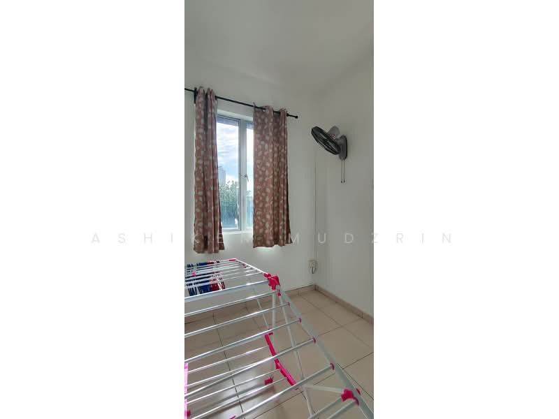 Pangsapuri untuk Disewa di Suria Apartment - Ashiken Mudzrin - PropertyGuru.com.my