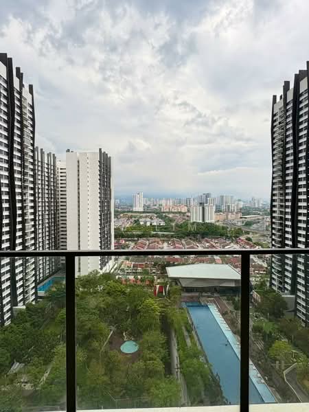 Kondominium untuk Disewa di Lakeville Residence - JJ Lim - Exterior - PropertyGuru.com.my