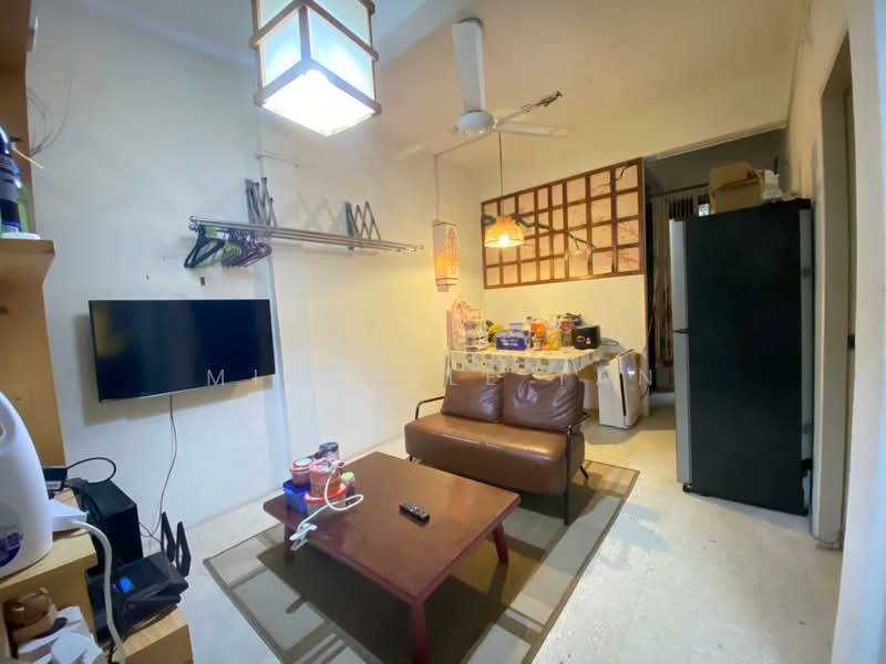 Rumah Flat untuk Dijual di Sri Lempah - Michelle Tan - Living Room - PropertyGuru.com.my