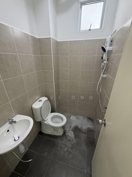 Apartment for Rent at Seri Molek Perdana - Vivi Ong - Bathroom - PropertyGuru.com.my