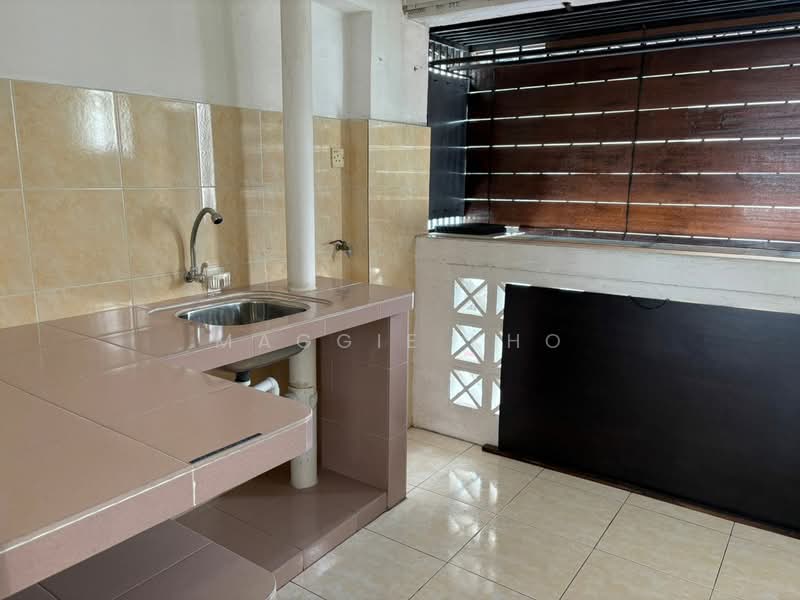 Flat for Rent at Flat Danau Kota - Maggie Kho - Kitchen - PropertyGuru.com.my